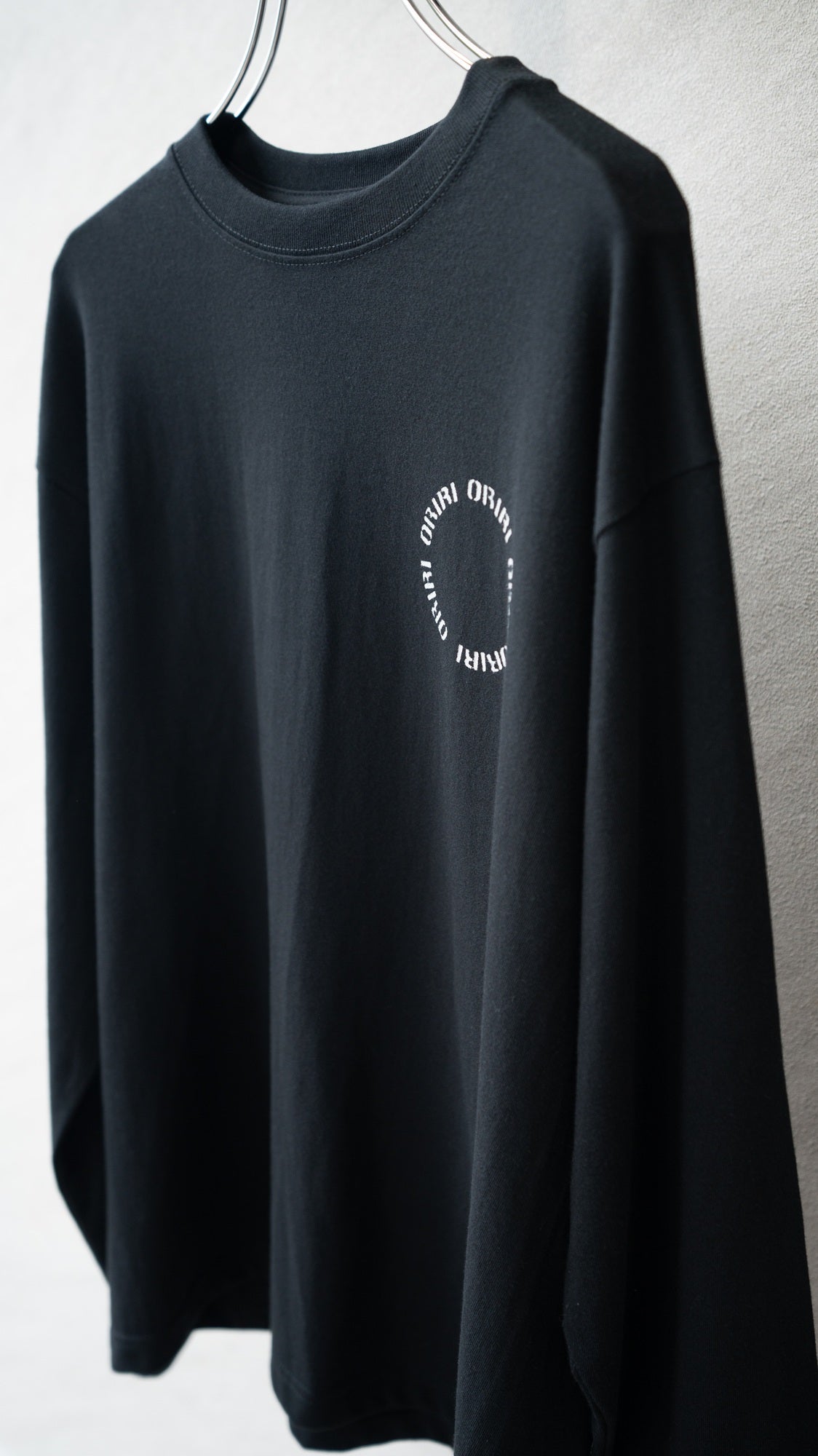 サークルロゴロングスリーブTシャツ