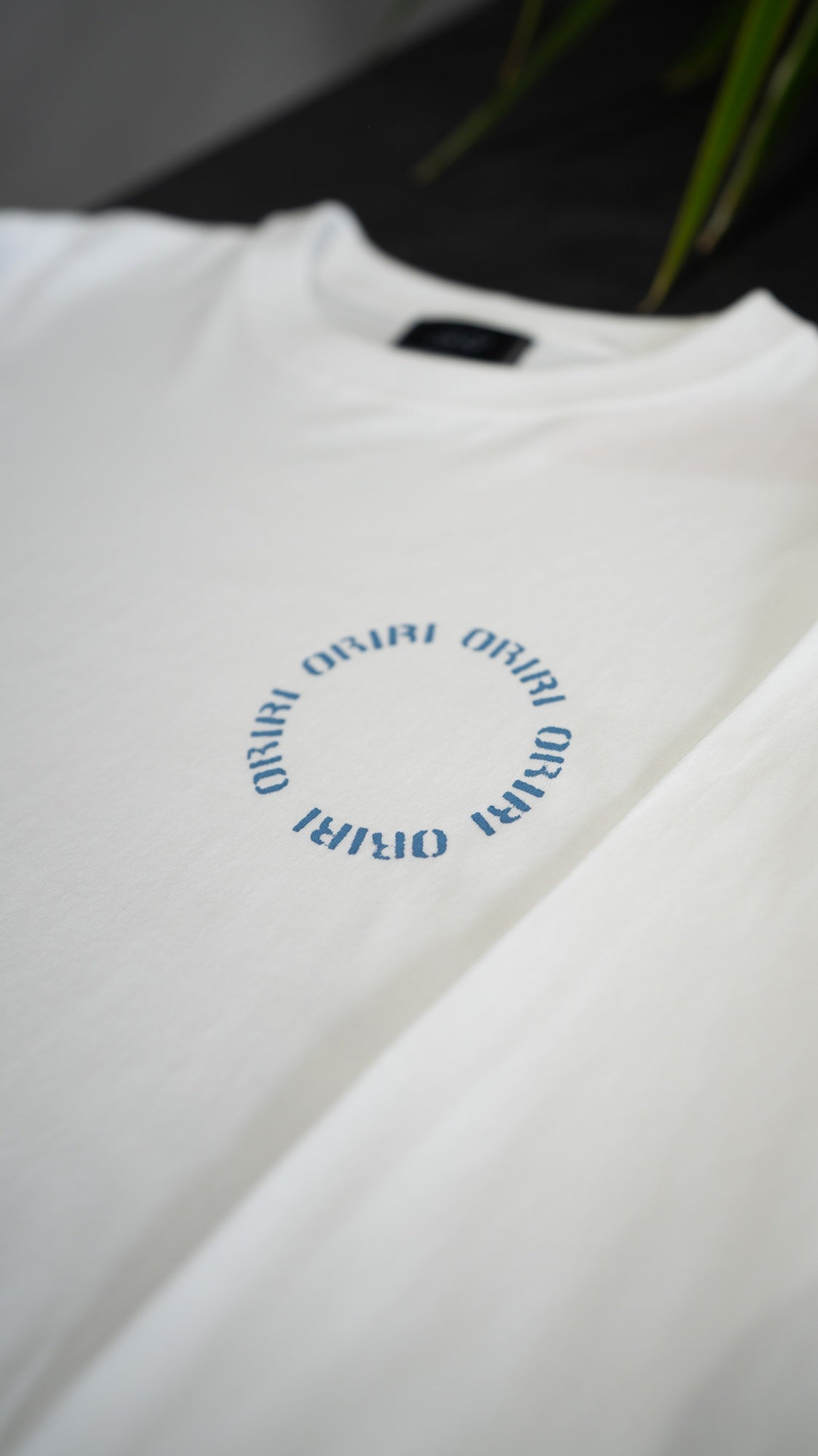 サークルロゴロングスリーブTシャツ
