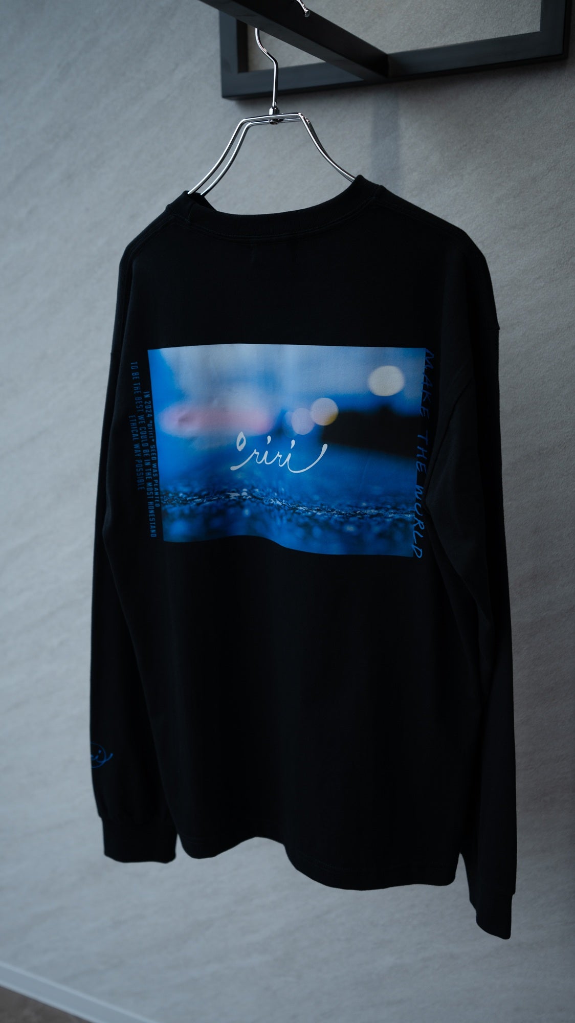 アートプリントロングスリーブTシャツ