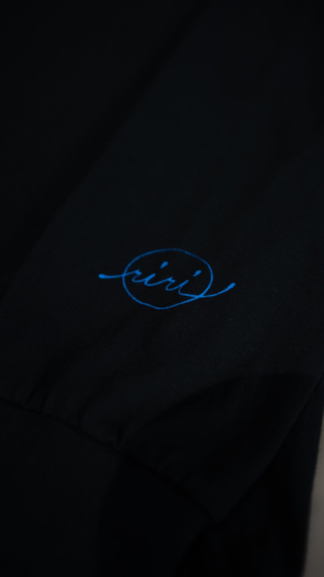 アートプリントロングスリーブTシャツ