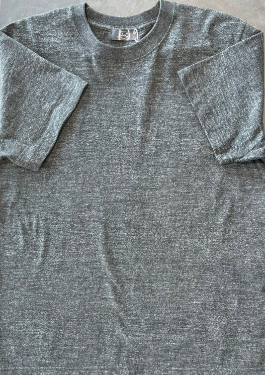 バックプリントTシャツ