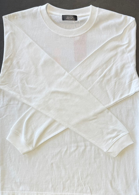 ロングスリーブTシャツ