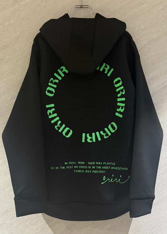 セットアップ サークルロゴパーカー